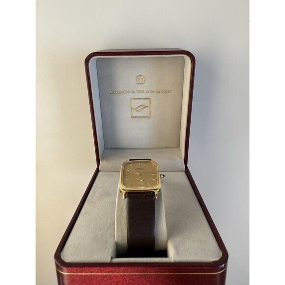 Vintage Seiko Lassale 6020-5909 Quartz Watch – 14K Gold Bezel – WITH BOX - Picture 4 of 16